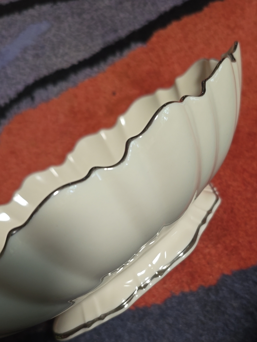 Lenox Cream Scalloped Porcelain Bowl with Gold Backstamp